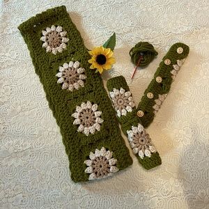 Crochet steering wheel and seatbelt covers